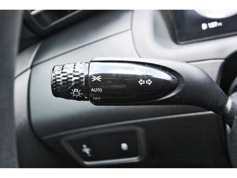 Used 2024 Hyundai Tucson SE FWD image 18