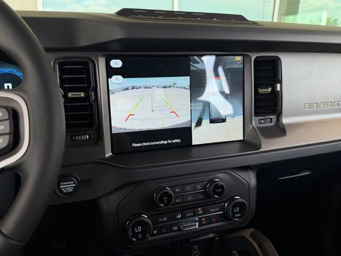 New 2026 Ford Bronco Badlands AWD/4WD image 45
