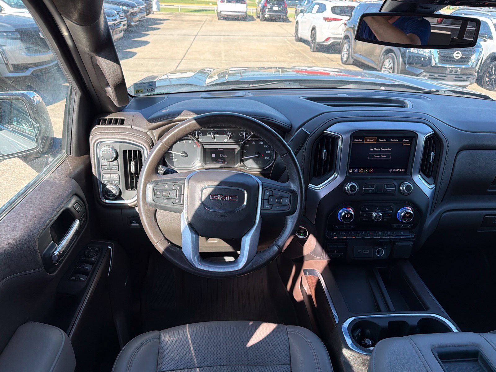 Used 2020 GMC Sierra 1500 SLT AWD/4WD image 11