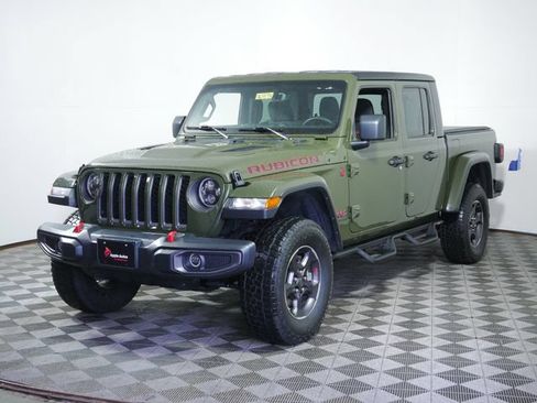 Used 2023 Jeep Gladiator Rubicon w/ Cold Weather Group AWD/4WD image 3