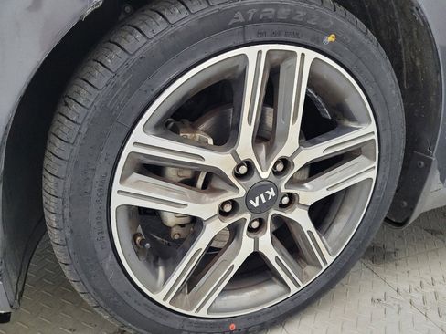 Used 2019 Kia Forte EX image 31