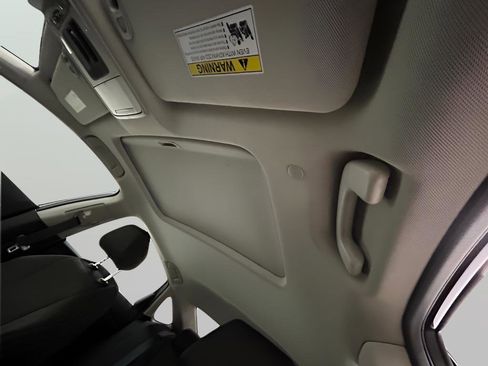 Certified 2025 Honda Accord SE image 25