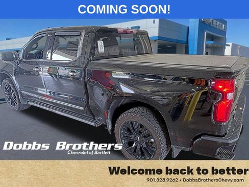 Used 2023 Chevrolet Silverado 1500 High Country image 13