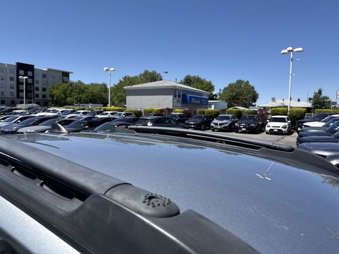Used 2019 Toyota Tacoma TRD Sport AWD/4WD image 13