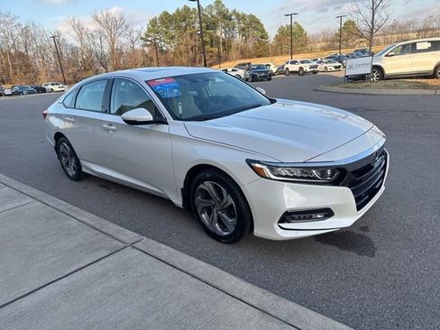 Certified 2020 Honda Accord EX-L image 6