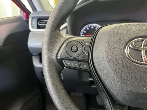 Used 2020 Toyota RAV4 LE w/ All Weather Liner Package AWD/4WD image 6