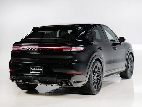 New 2026 Porsche Cayenne GTS image 9