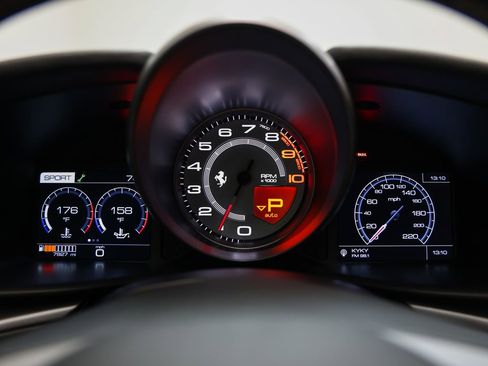 Certified 2020 Ferrari GTC4Lusso V12 image 57