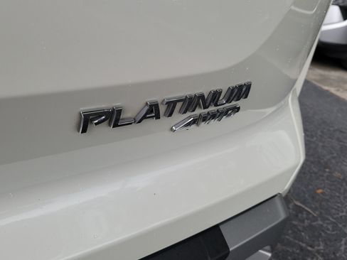 Certified 2024 Nissan Pathfinder Platinum AWD/4WD image 8