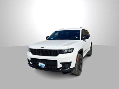 Used 2022 Jeep Grand Cherokee L Laredo