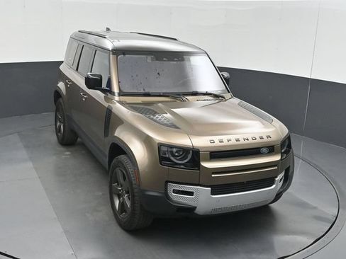 Used 2020 Land Rover Defender 110 SE AWD/4WD image 47