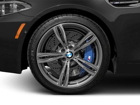 Used 2014 BMW M5 RWD image 11