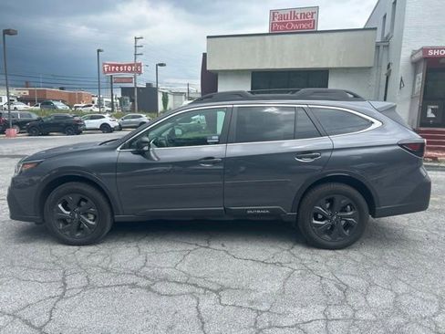 Used 2020 Subaru Outback Onyx Edition XT AWD/4WD image 7