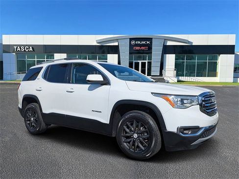 Used 2019 GMC Acadia SLT image 1