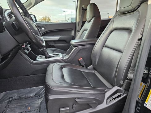 Used 2021 Chevrolet Colorado ZR2 image 18