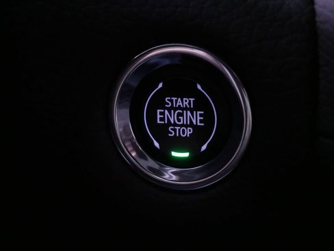 Used 2023 GMC Yukon Denali AWD/4WD image 22