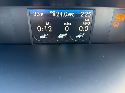 Used 2015 Subaru Forester 2.5i Premium w/ All-Weather Package image 40