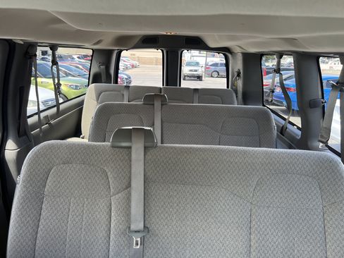 Used 2013 Chevrolet Express 3500 LT w/ LT Preferred Equipment Group RWD image 18