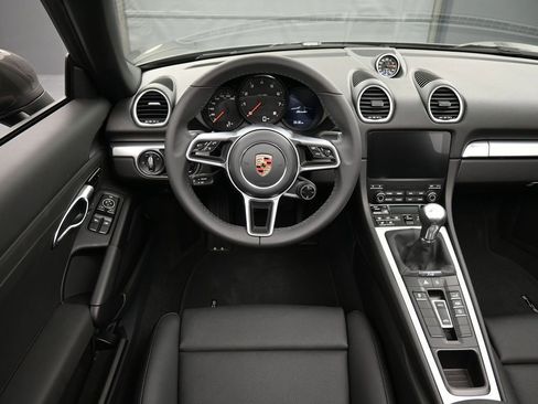 New 2025 Porsche 718 Boxster RWD image 15