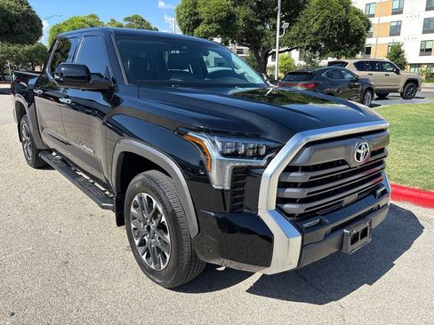 Used 2024 Toyota Tundra Limited AWD/4WD image 7