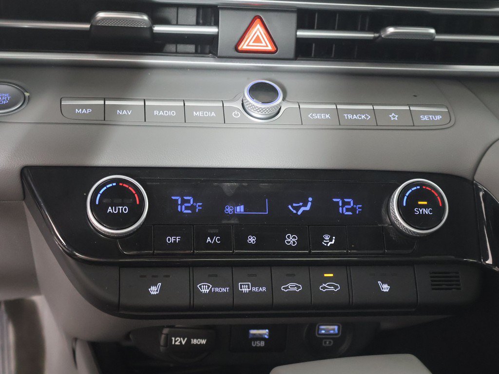 Used 2023 Hyundai Elantra SEL w/ Convenience Package FWD image 43