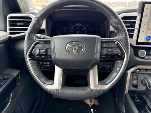 Used 2024 Toyota Tundra Limited image 21