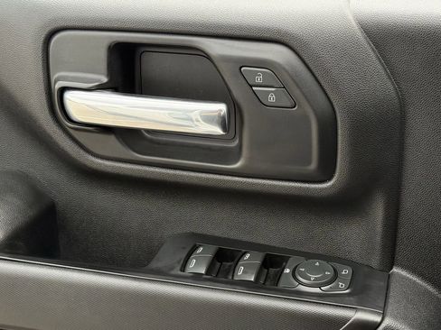 Used 2020 GMC Sierra 2500 4x4 Crew Cab w/ Convenience Package image 19