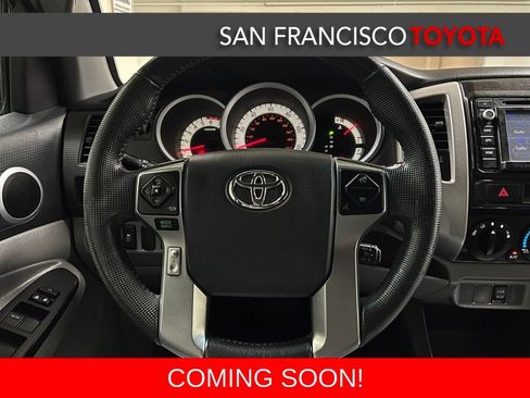 Used 2014 Toyota Tacoma PreRunner image 27