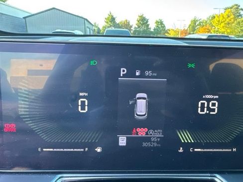 Used 2024 Kia Sorento S w/ Panoramic Sunroof Package FWD image 12