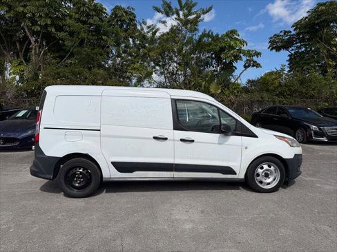Used 2020 Ford Transit Connect XL image 9