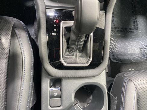 Used 2025 Subaru Forester Limited AWD/4WD image 20