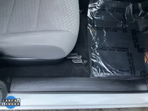 Used 2022 Toyota Tacoma SR image 39