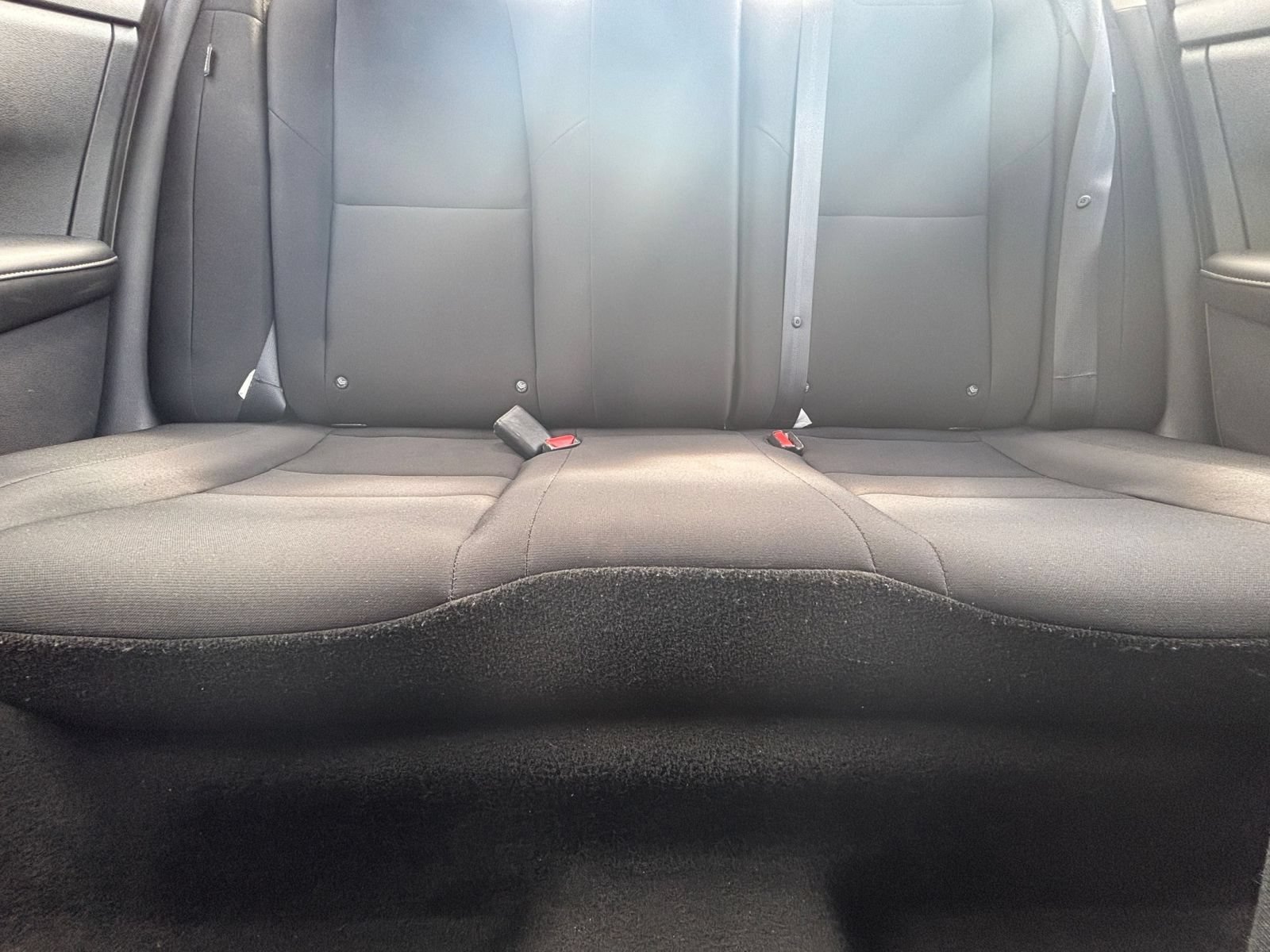 Used 2025 Nissan Sentra S FWD image 36