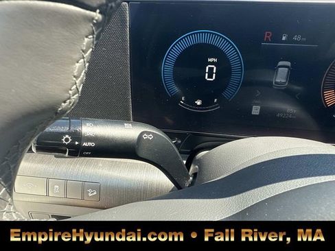 Used 2024 Hyundai Kona SEL image 31