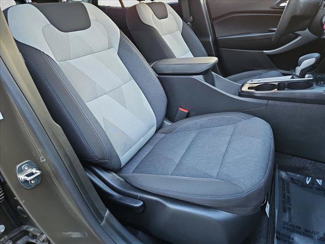 Used 2024 Chevrolet Trax LS FWD image 19