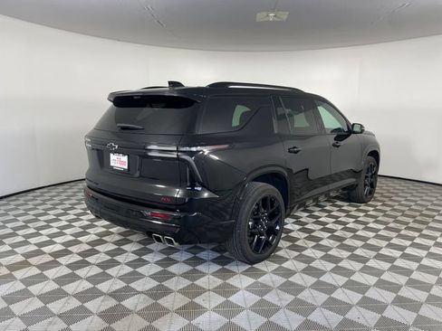 Used 2024 Chevrolet Traverse RS w/ LPO, Floor Liner Package AWD/4WD image 21