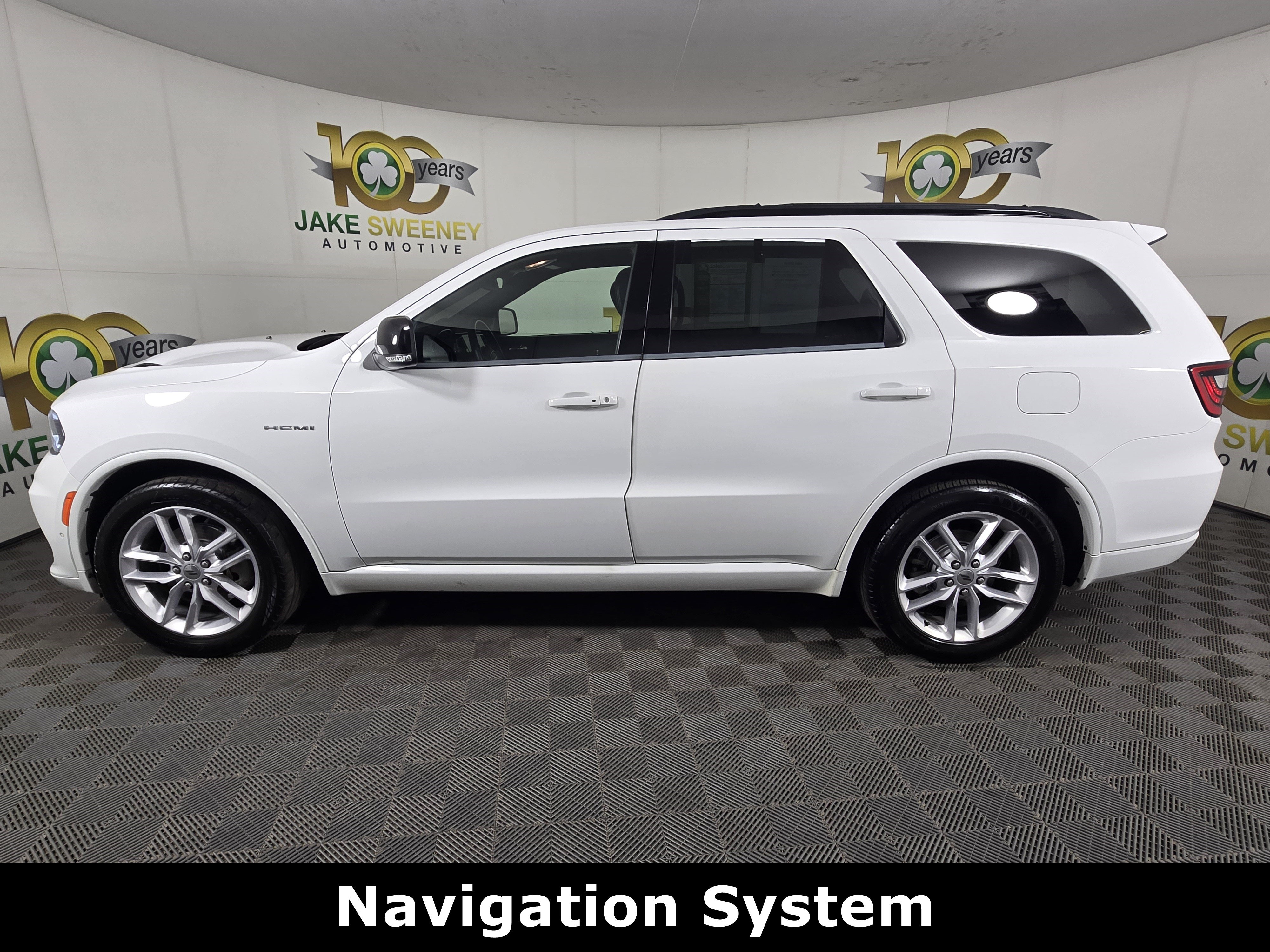 Used 2023 Dodge Durango R/T AWD/4WD image 4