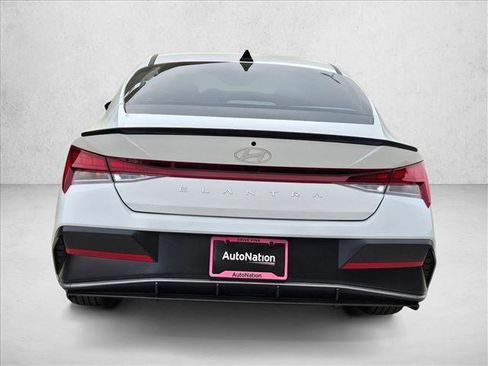 New 2026 Hyundai Elantra SEL Sport FWD image 8