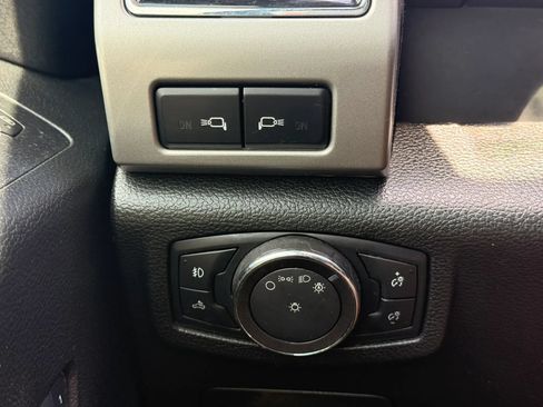 Used 2018 Ford F150 Lariat AWD/4WD image 29