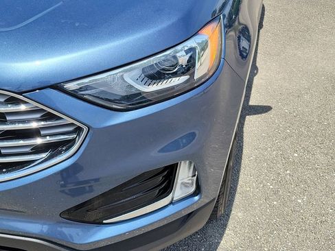 Used 2019 Ford Edge SEL FWD image 9