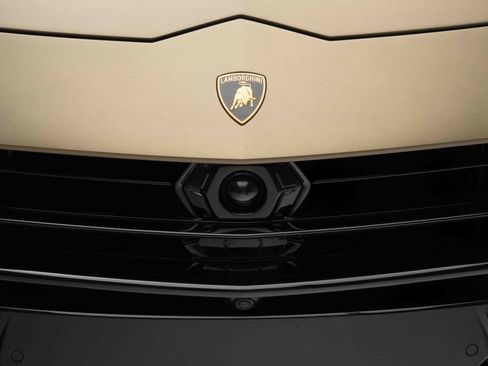 Used 2024 Lamborghini Urus Performante image 45