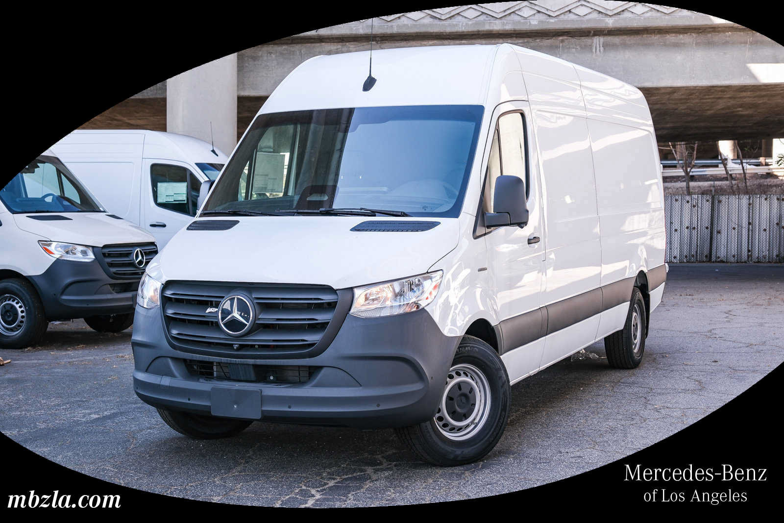 New 2025 Mercedes-Benz eSprinter 170 Cargo image 1