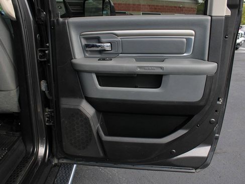 Used 2017 RAM 2500 Big Horn AWD/4WD image 43