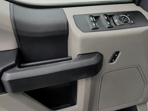 Used 2022 Ford F350 XL w/ STX Appearance Package RWD image 20