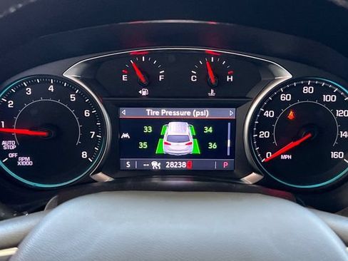 Used 2024 Chevrolet Equinox LT FWD image 34
