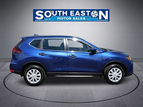 Used 2018 Nissan Rogue S AWD/4WD image 8