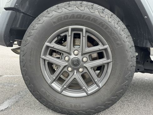 Used 2024 Jeep Wrangler Unlimited Sport AWD/4WD image 19