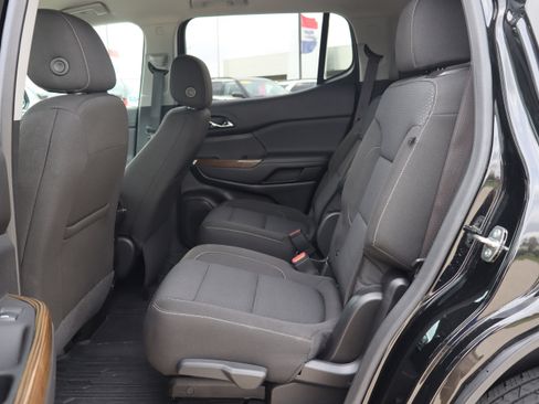 Used 2023 GMC Acadia SLE w/ Driver Convenience Package AWD/4WD image 10