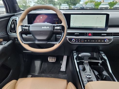 New 2026 Kia Sorento SX Prestige w/ Olive Brown Leather Package AWD/4WD image 11