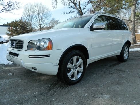 Used 2013 Volvo XC90 3.2 image 1